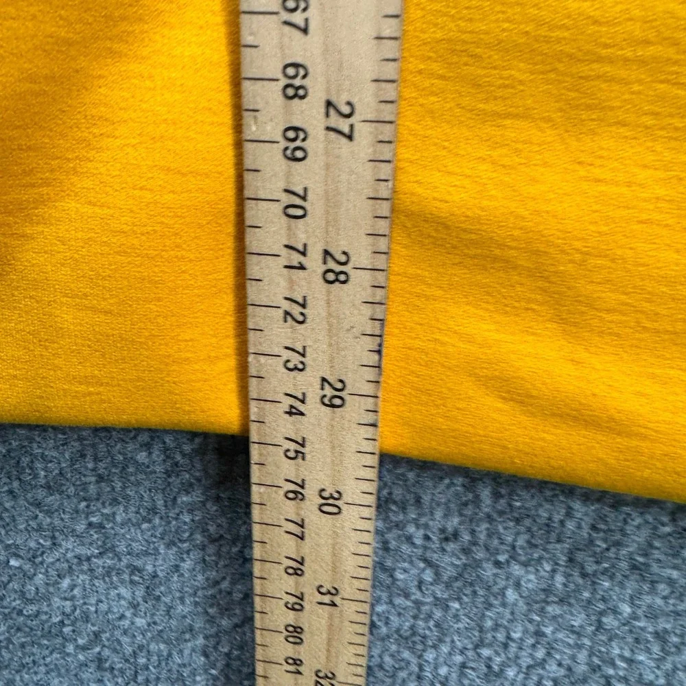 Nike Hoodie Mens XL Yellow Long Sleeve Fleece Pullover Athletic Running